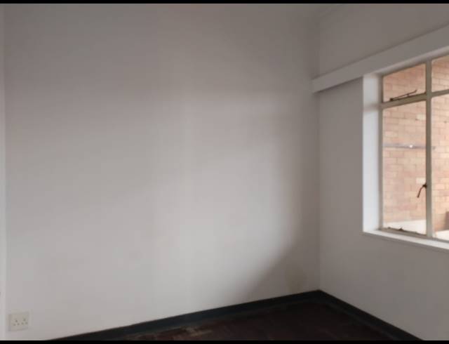 1,200M² BUILDING FOR SALE IN PRIMROSE